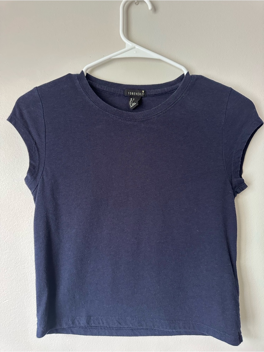 Forever 21 Navy Short-Sleeve Crewneck Women's Tee